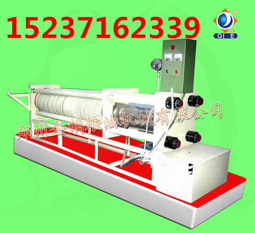榨油機(jī),液壓榨油機(jī)-鄭州企鵝糧油機(jī)械設(shè)備有限公司